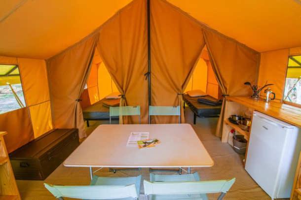 Camping Onlycamp Les Tuilleres Vercheny Екстер'єр фото